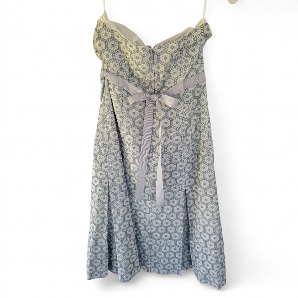 Tracy Reese Strapless Lacy Crochet Embroidered Light Grey Dress - Picture 3 of 11